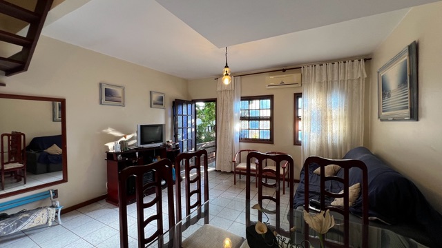 Casa com 95m² 2 quartos e 3 banheiros, à venda, no bairro Jardim Excelsior em Cabo Frio