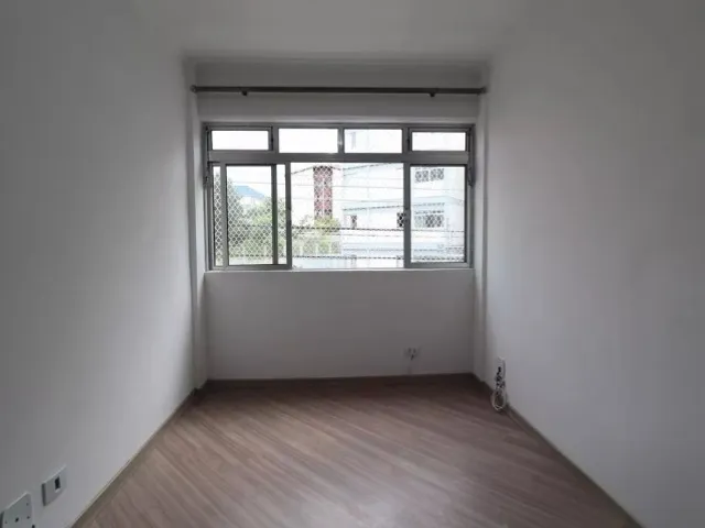 Casa 2 quartos e 1 banheiro, à venda, no bairro Jardim Stella em Santo André