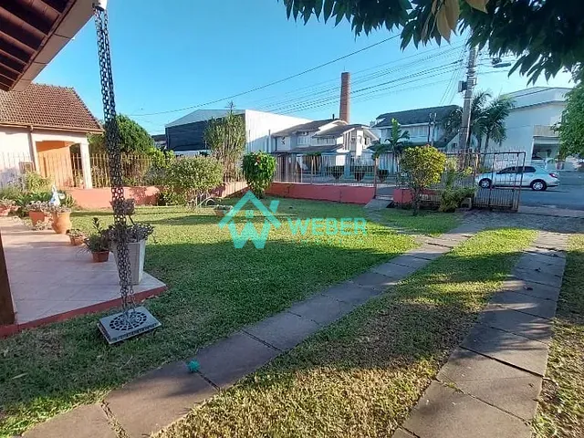 Casa 2 quartos e 2 banheiros, à venda, no bairro Centro em Campo Bom