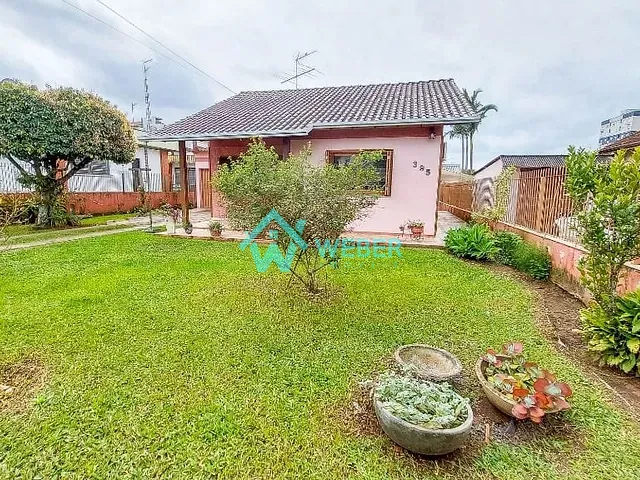 Casa 2 quartos e 2 banheiros, à venda, no bairro Centro em Campo Bom