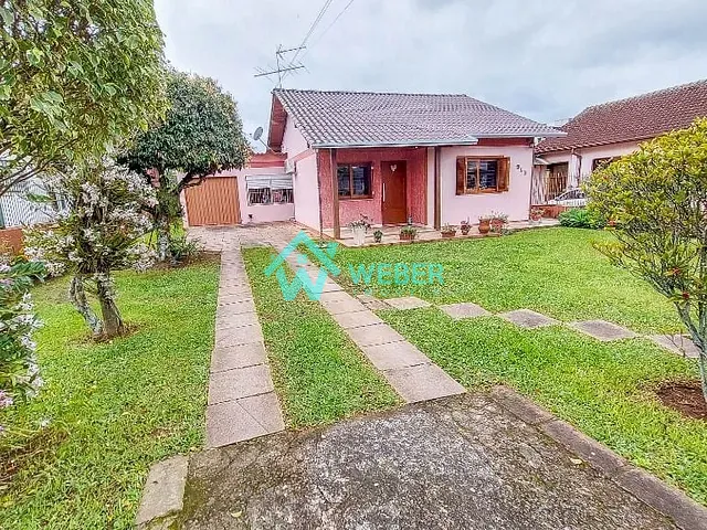 Casa 2 quartos e 2 banheiros, à venda, no bairro Centro em Campo Bom