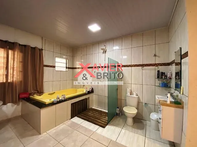 Casa com 1235m² 3 quartos e 3 banheiros, à venda, no bairro 3 em Bom Jesus dos Perdões  - Atibaia