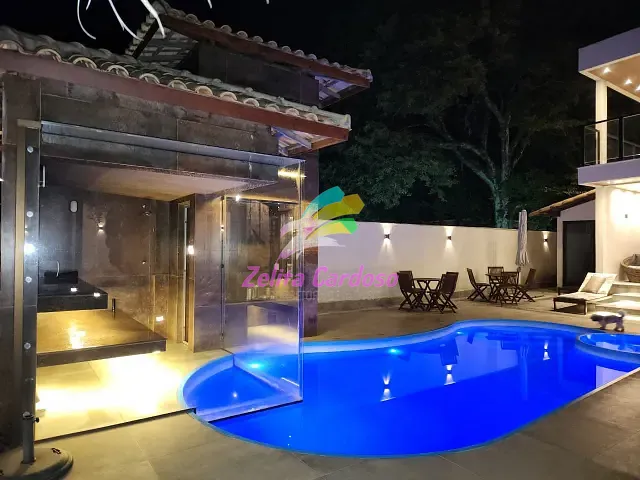 Casa com 1100m² 4 quartos e 2 banheiros, à venda, no bairro Condomínio Aldeias do Lago (Melo Viana) em Esmeraldas