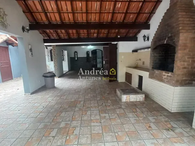 Casa com 360m² 4 quartos e 3 banheiros, à venda, no bairro Jardim Excelsior em Cabo Frio