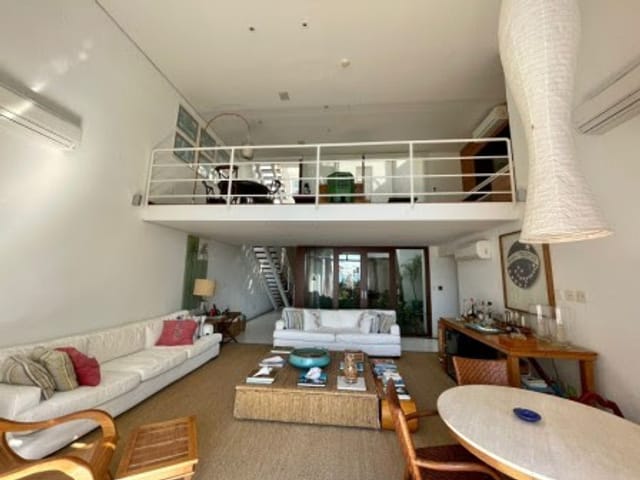 Foto do Casa - Casa com pé na areia à venda, Balneário Praia do Pernambuco, Guarujá, SP | Acharimóvel.net