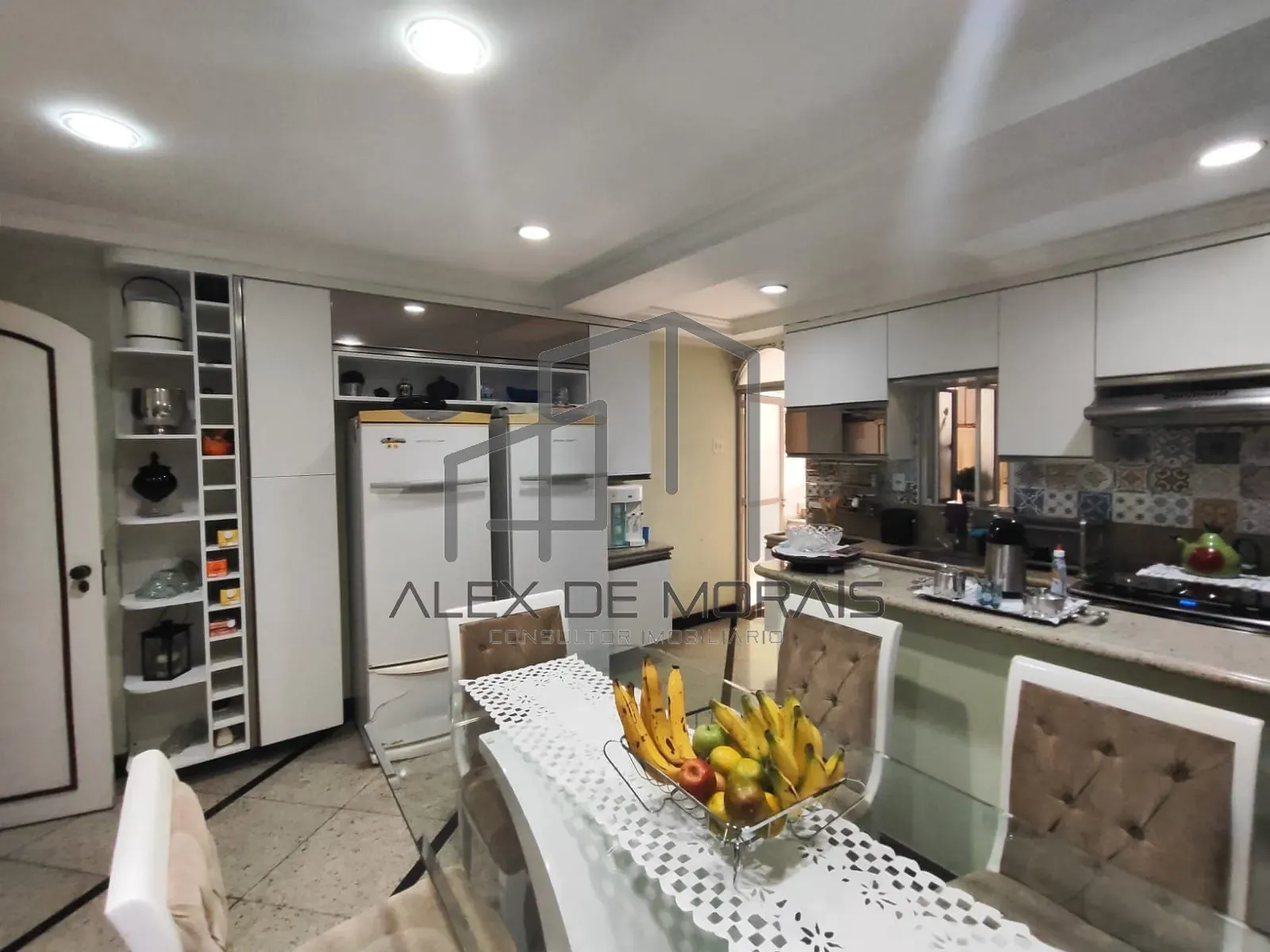 Casa, 3 quartos, 650 m² - Foto 2
