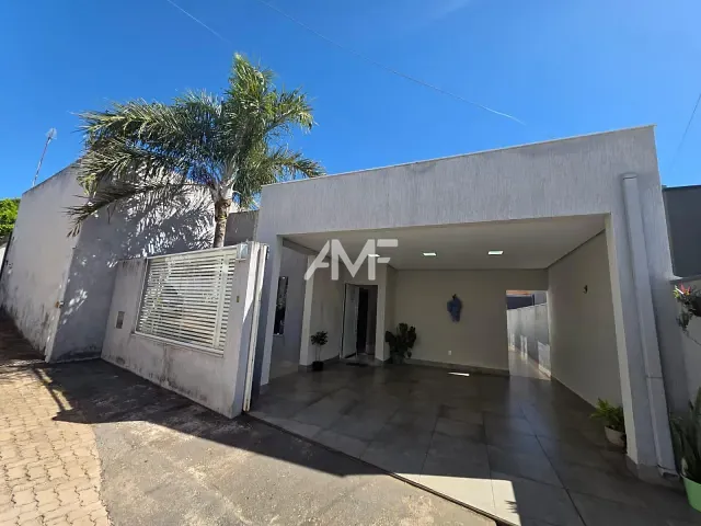 Casa com 200m² 4 quartos e 2 banheiros, à venda, no bairro Setor Habitacional Vicente Pires - Trecho 3 em Brasília