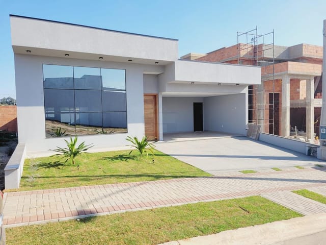 Casa com 300m² 3 quartos e 3 banheiros, à venda, no bairro Colinas de Indaiatuba em Indaiatuba
