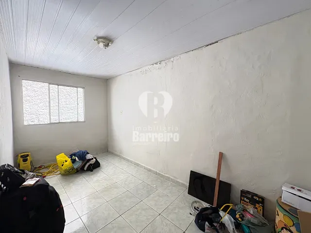 Casa 5 quartos e 2 banheiros, à venda, no bairro Vale do Jatobá em Belo Horizonte