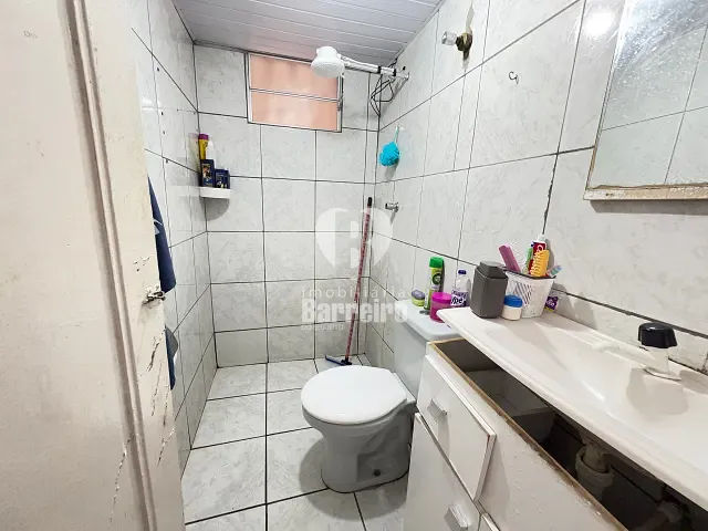 Casa 5 quartos e 2 banheiros, à venda, no bairro Vale do Jatobá em Belo Horizonte