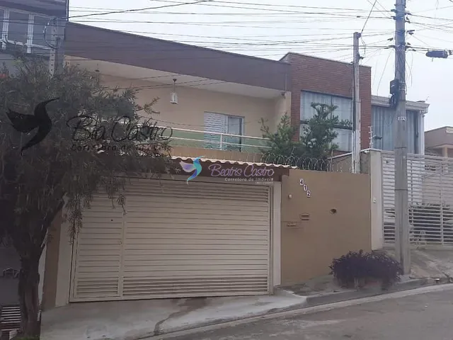 Casa 4 quartos e 4 banheiros, à venda, no bairro Nova Cerejeira em Atibaia