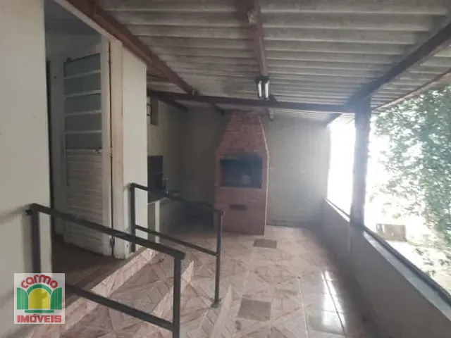 Casa com 340m² 5 quartos e 3 banheiros, à venda, no bairro Setor Central em Anápolis