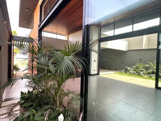 Casa com 312m² 3 quartos e 4 banheiros, à venda, no bairro Residencial Olivito em Franca