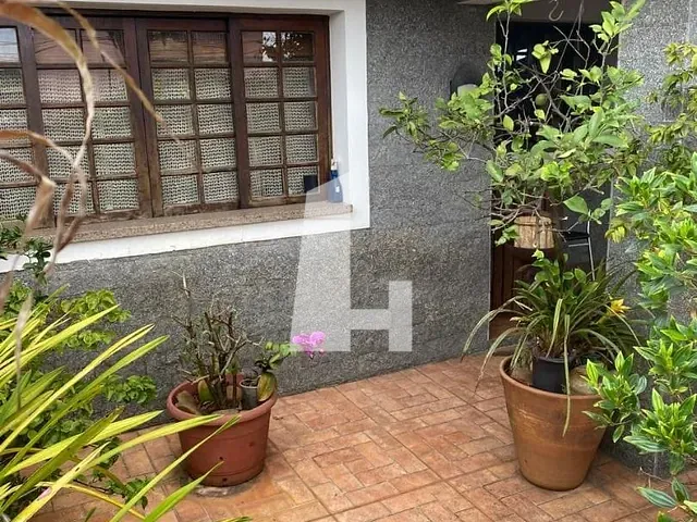 Casa com 250m² 4 quartos e 3 banheiros, à venda, no bairro Jardim Pinhal em Guarulhos