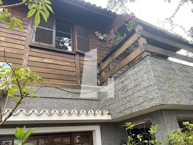 Casa com 250m² 4 quartos e 3 banheiros, à venda, no bairro Jardim Pinhal em Guarulhos