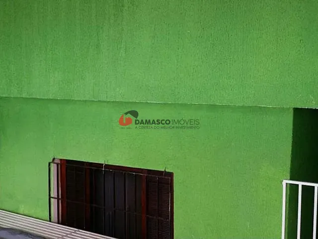 Casa com 167m² 2 quartos e 1 banheiro, à venda, no bairro Vila Sacadura Cabral em Santo André