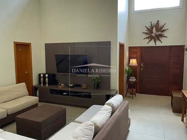 Casa com 501m² 4 quartos e 5 banheiros, à venda, no bairro Recanto do Salto em Londrina