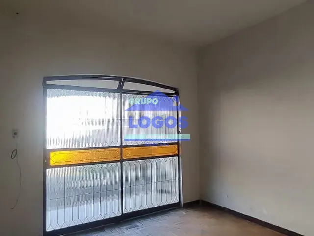 Casa com 375m² 3 quartos e 1 banheiro, à venda, no bairro Novo Horizonte em João Monlevade