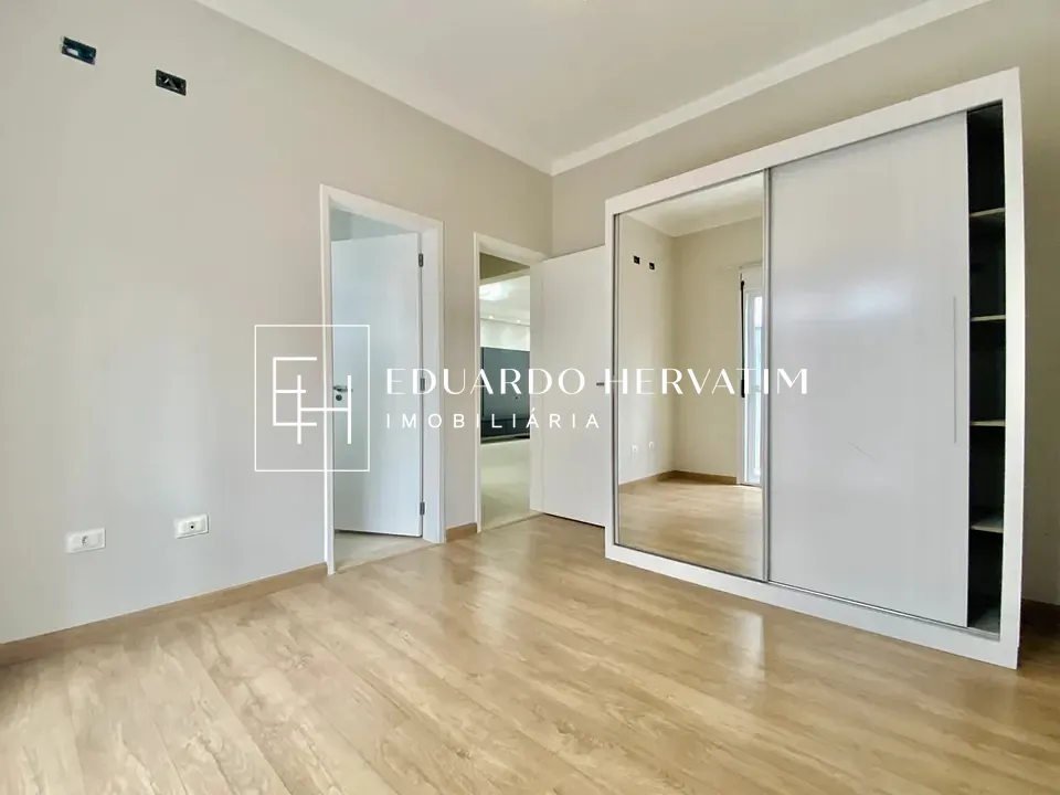 Casa, 4 quartos, 220 m² - Foto 9