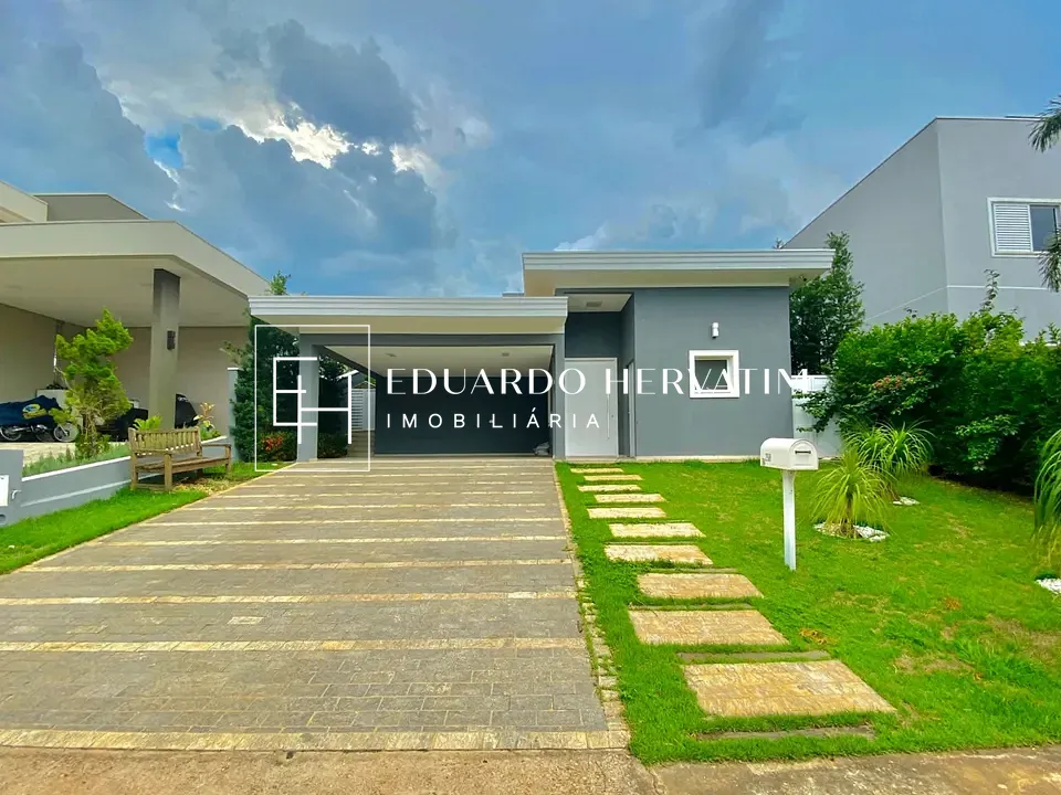 Casa, 4 quartos, 220 m² - Foto 1