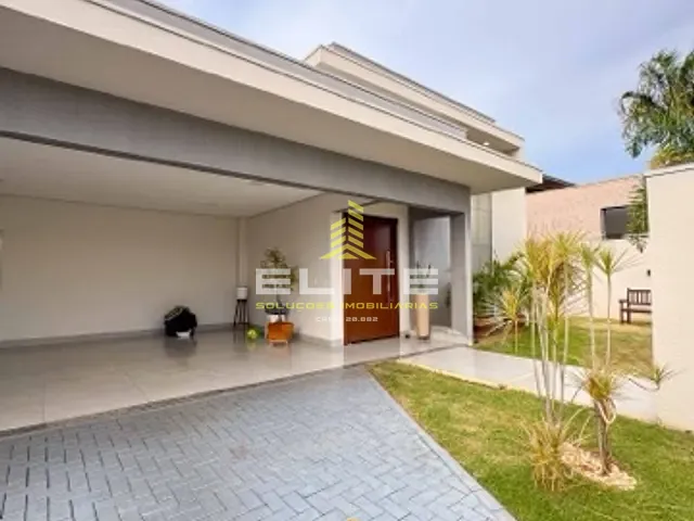Casa com 439m² 3 quartos e 4 banheiros, à venda, no bairro Vila Rica em Sorriso
