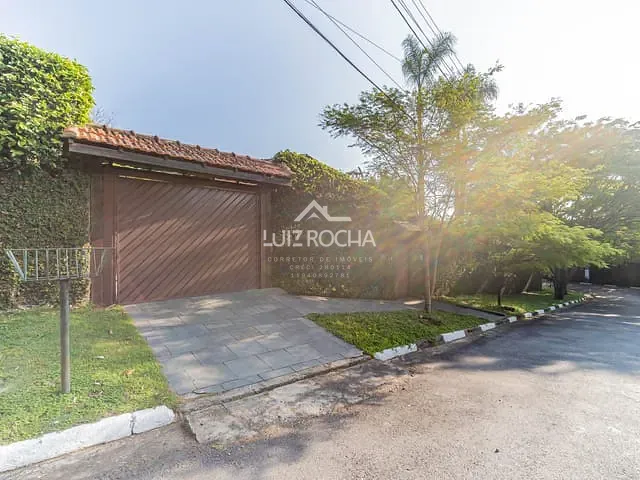 Casa com 1008m² 3 quartos e 5 banheiros, à venda, no bairro Pousada dos Bandeirantes em Carapicuíba