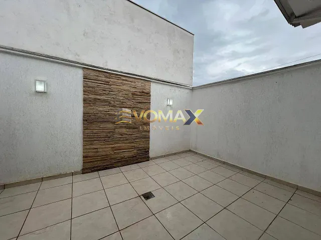 Casa 2 quartos e 1 banheiro, à venda ou para alugar, no bairro Vila Progresso em Itapetininga