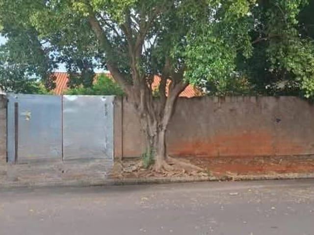 Casa com 267m² 2 quartos e 1 banheiro, à venda, no bairro Residencial Atenas em Birigui