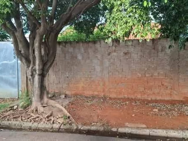Casa com 267m² 2 quartos e 1 banheiro, à venda, no bairro Residencial Atenas em Birigui