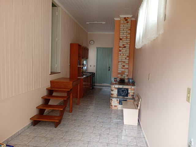 Casa 4 quartos e 1 banheiro, para alugar, no bairro Sagrada Família em Nova Prata