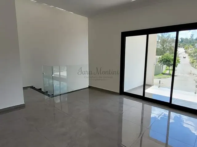 Casa 3 quartos e 4 banheiros, à venda, no bairro Jardim Caiapiá em Cotia