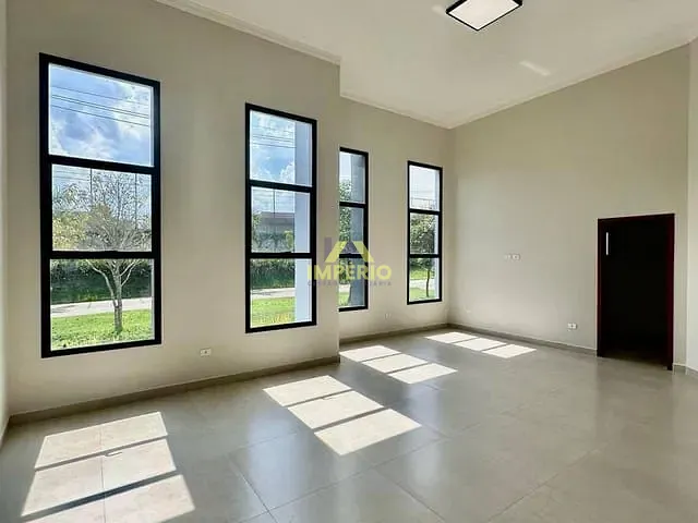 Casa com 1017m² 3 quartos e 5 banheiros, à venda, no bairro Terras de Mont Serrat em Salto