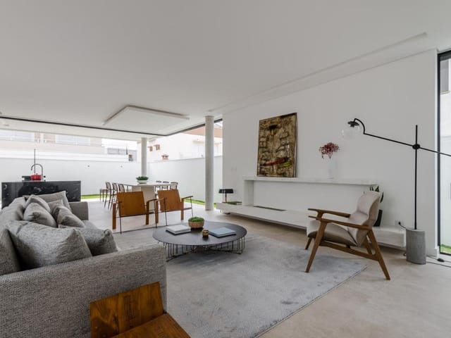 Foto do Casa - Casa com 4 dormitórios à venda, 510 m² por R$ 3.800.000,00 - Jardim das Colinas - São José dos Campos/SP | INDEPENDENCE NEGOCIOS IMOBILIARIOS LTDA