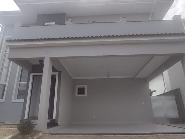 Casa com 360m² 4 quartos e 5 banheiros, à venda, no bairro Swiss Park em Campinas