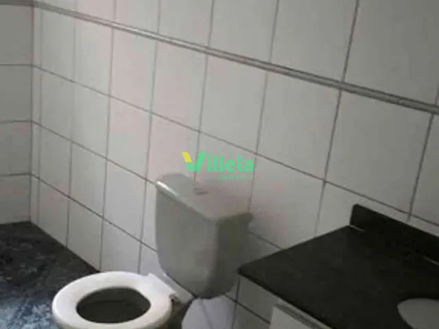 Casa 2 quartos e 2 banheiros, à venda, no bairro Pinheirinho em Itaquaquecetuba