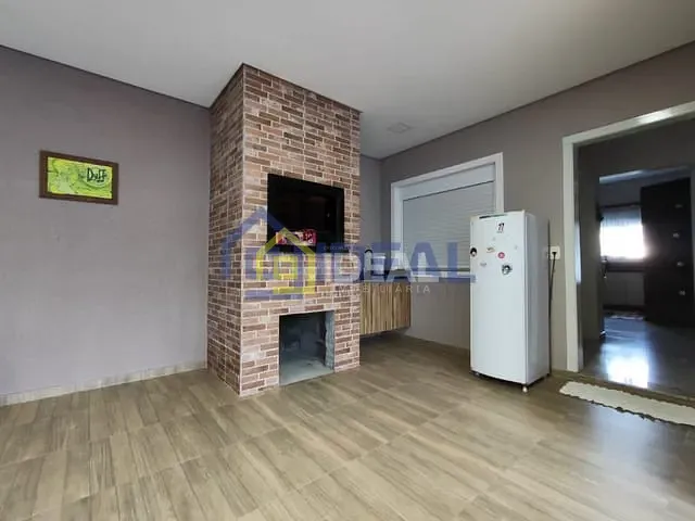 Casa com 122m² 3 quartos e 3 banheiros, à venda, no bairro Parque de Exposições em Concórdia