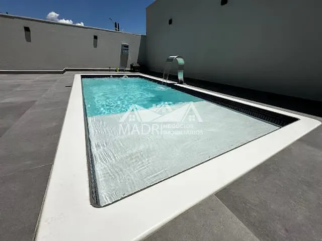 Casa com 300m² 3 quartos e 3 banheiros, à venda, no bairro Passa Vinte em Palhoça