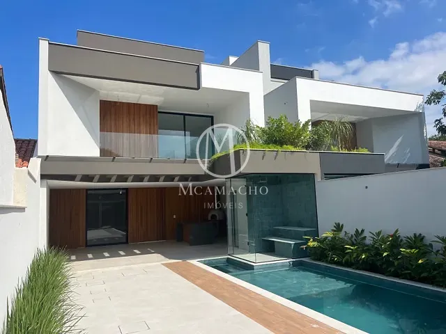 Casa com 319m² 5 quartos e 7 banheiros, à venda, no bairro Barra da Tijuca em Rio de Janeiro