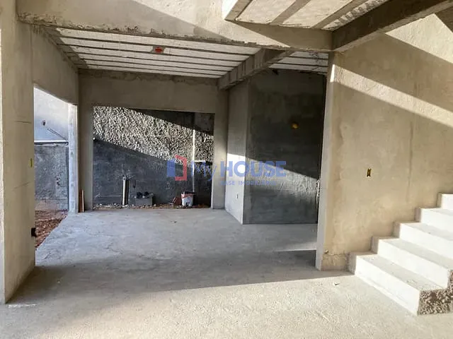 Casa 4 quartos e 6 banheiros, à venda, no bairro Nossa Senhora da Vitória em Ilhéus