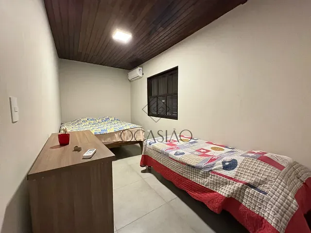 Casa 3 quartos e 1 banheiro, à venda, no bairro Ilha das Peças em Guaraqueçaba