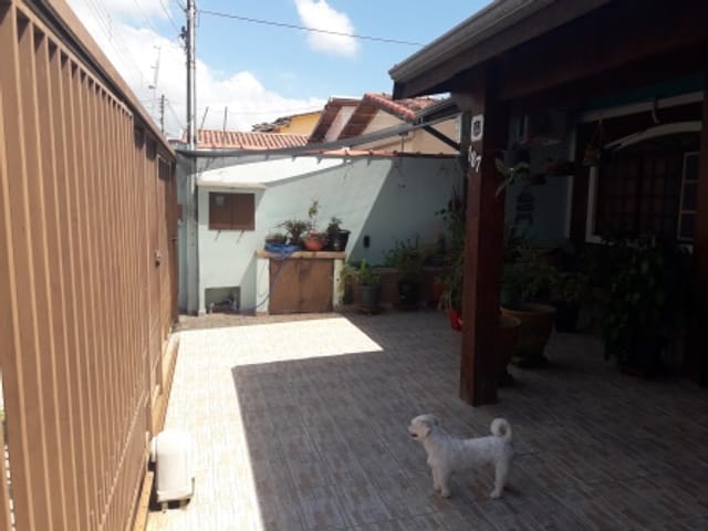 Casa com 350m² 3 quartos e 2 banheiros, à venda, no bairro Jardim do Chafariz em Pindamonhangaba