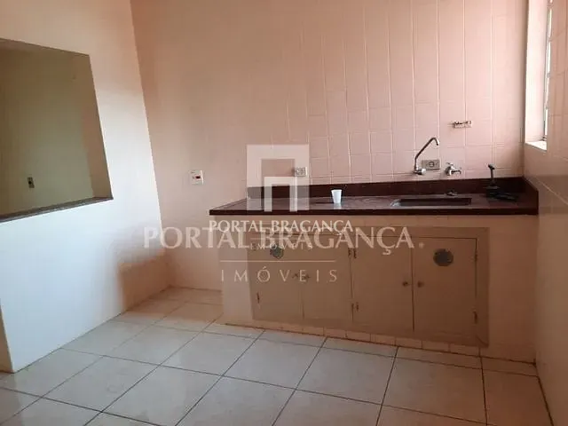Casa com 221m² 3 quartos e 3 banheiros, à venda, no bairro Centro em Bragança Paulista