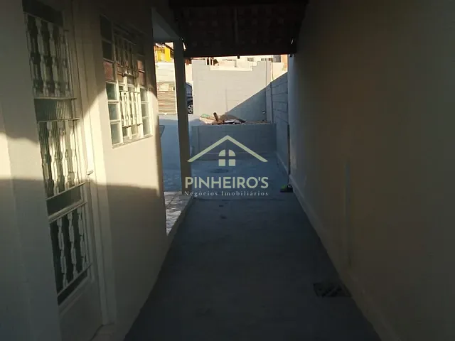 Casa com 250m² 2 quartos e 1 banheiro, à venda, no bairro Jardim Nova Cambé em Cambé
