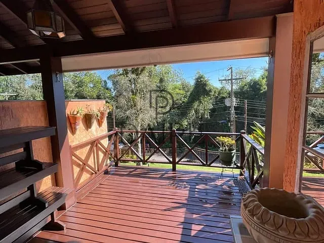 Casa com 208m² 4 quartos e 3 banheiros, à venda, no bairro Suiça em Gramado