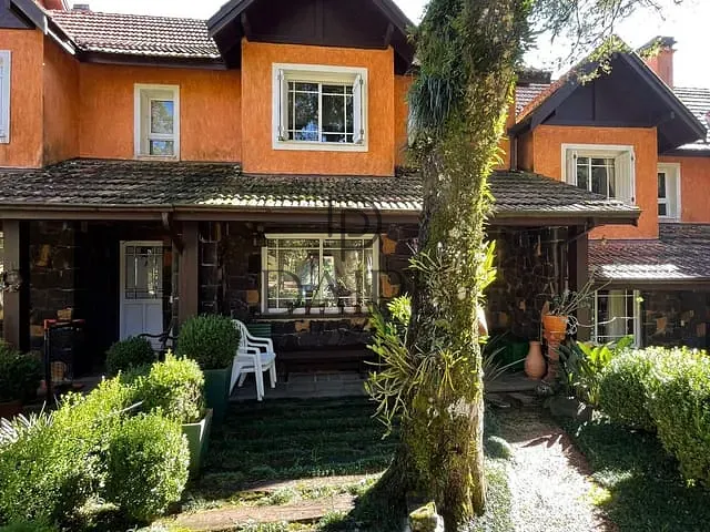Casa com 208m² 4 quartos e 3 banheiros, à venda, no bairro Suiça em Gramado