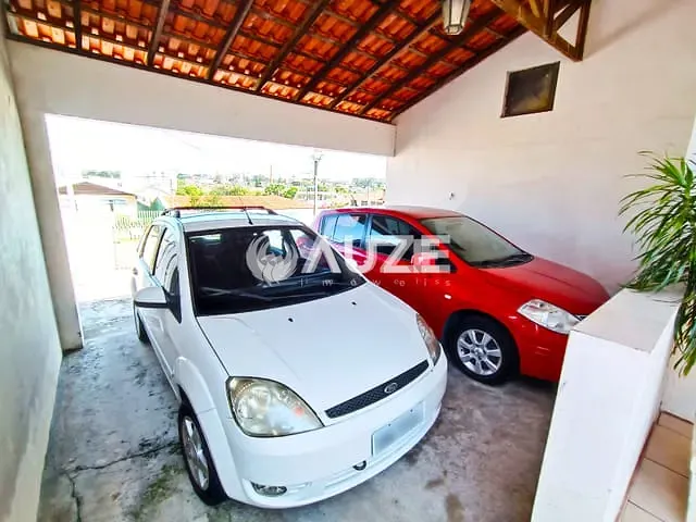 Casa com 378m² 4 quartos e 3 banheiros, à venda, no bairro Tingui em Curitiba