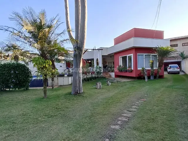 Casa com 1061m² 3 quartos e 6 banheiros, à venda, no bairro Núcleo Urbano Parque Ana Helena em Jaguariúna