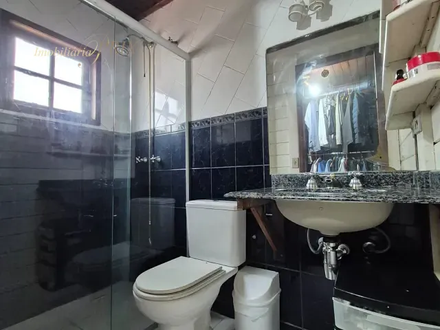 Casa com 456m² 3 quartos e 2 banheiros, à venda, no bairro Atuba em Curitiba