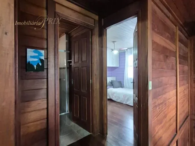 Casa com 456m² 3 quartos e 2 banheiros, à venda, no bairro Atuba em Curitiba