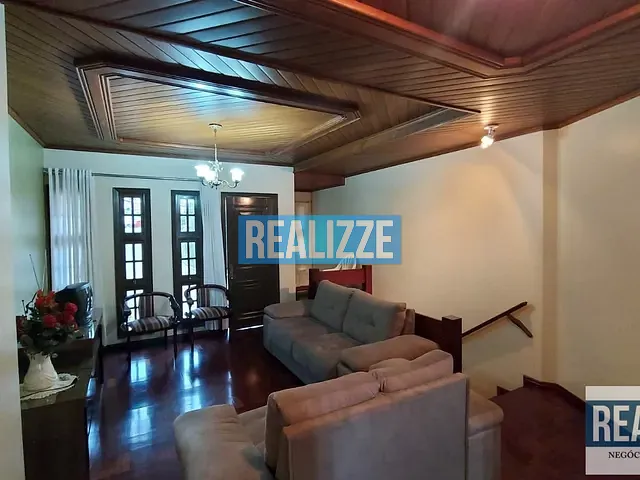 Casa com 360m² 3 quartos e 1 banheiro, à venda, no bairro São Cristovão em Marau